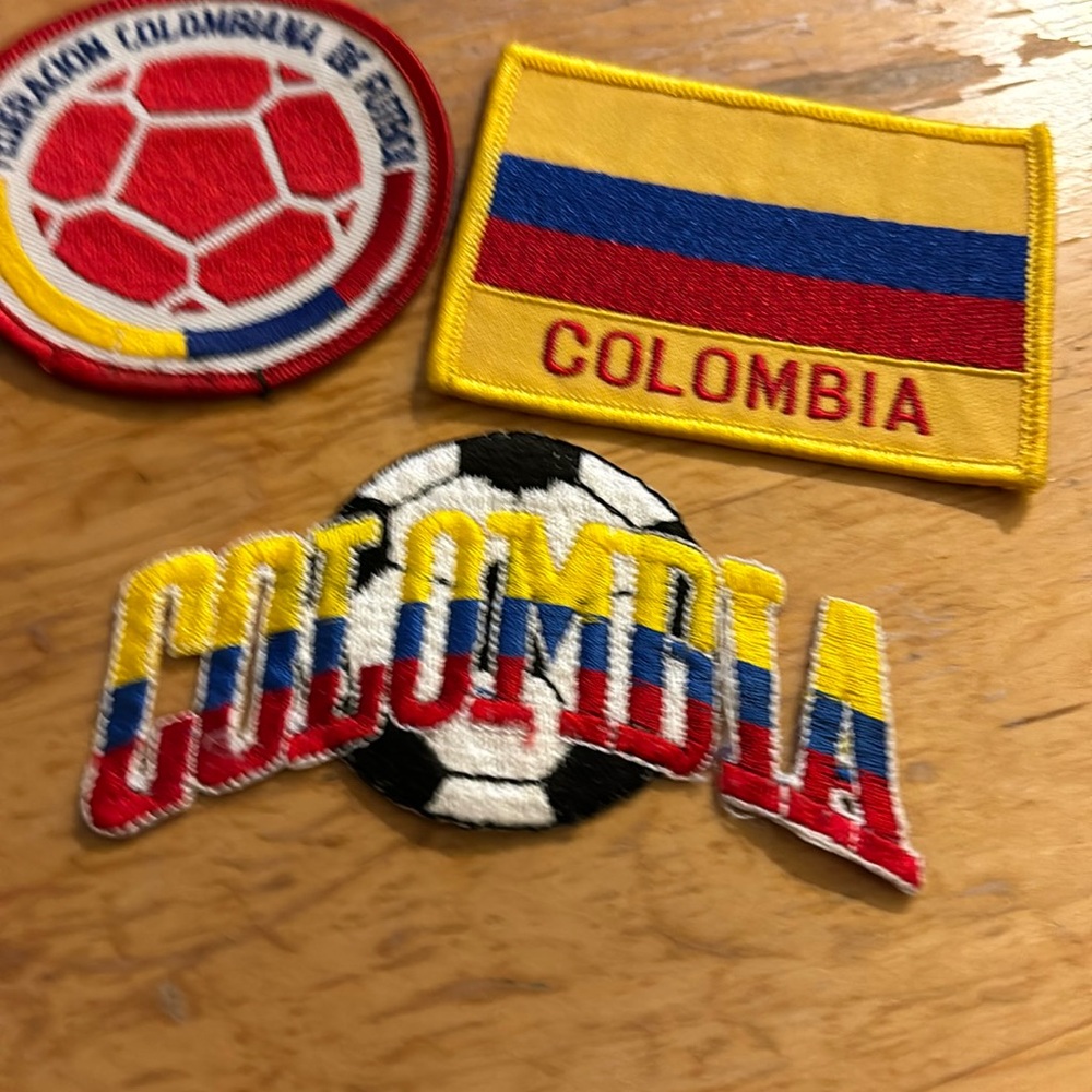 Three Colombia patches soccer lot good condition